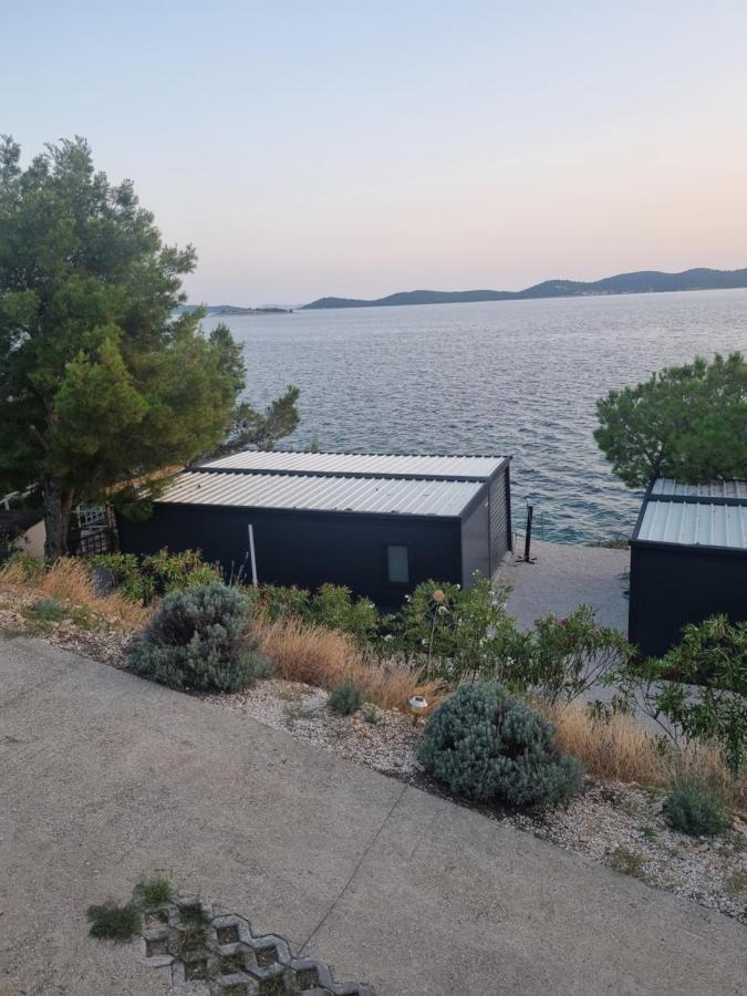 Hipo Camp Mobil Home Arta باكوشتاني المظهر الخارجي الصورة