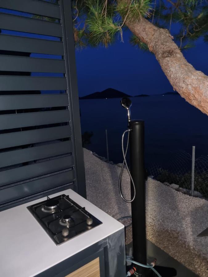 Hipo Camp Mobil Home Arta باكوشتاني المظهر الخارجي الصورة